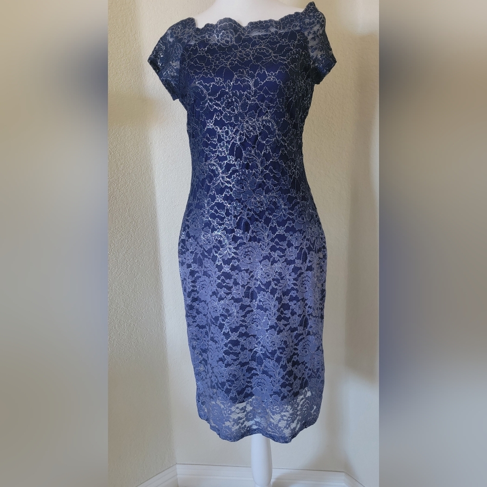 ONYX NITE LACE Blue evening dress - Picture 7 of 7